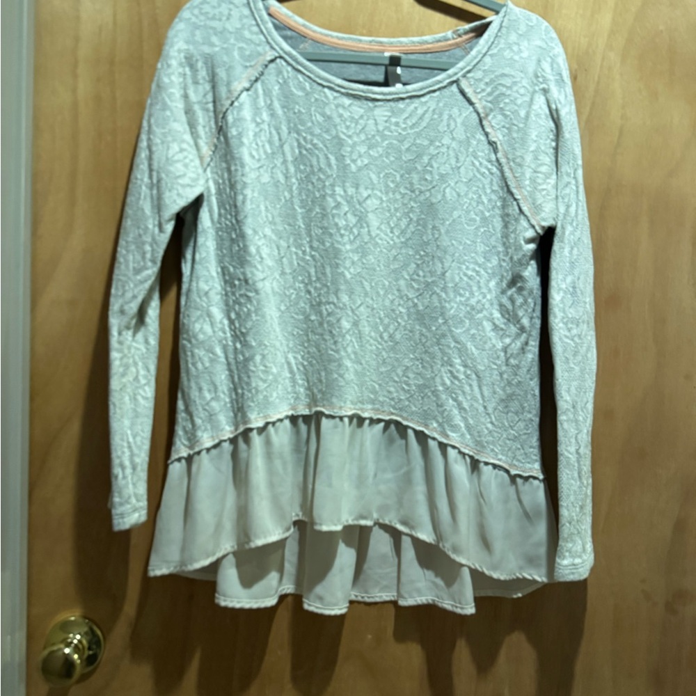 Elegant Lace Layered Women's Top